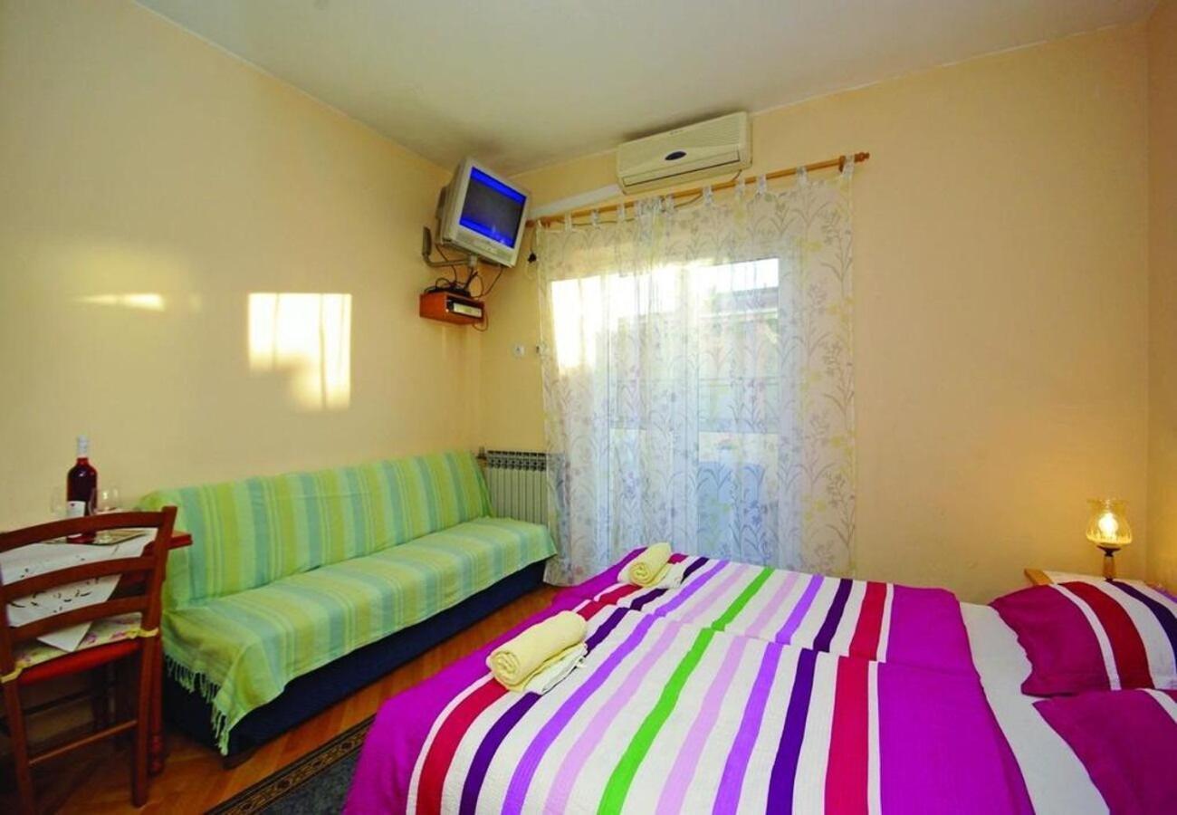 Room Ljuba 마카르스카 외부 사진